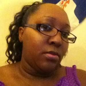 Meet your Posher, Leticia