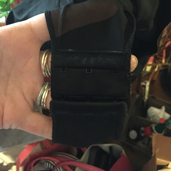 Maidenform under-garment wear - Picture 2 of 4