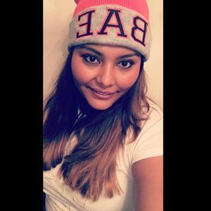 Meet your Posher, Vicky