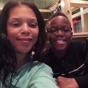 Meet your Posher, Denetta