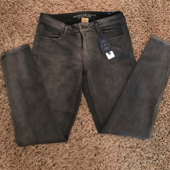 NWT American Eagle grey jegging