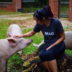 Meet your Posher, Jinny