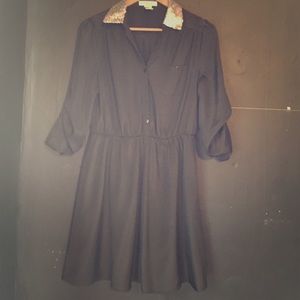 3/4 sleeve black dress with sequins collar