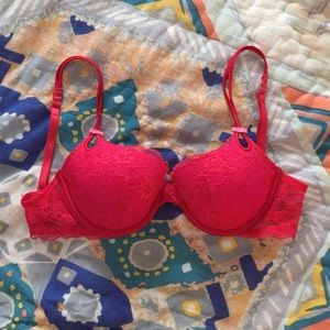 Victoria's Secret red underwire bra 34C