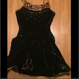 Dance costume