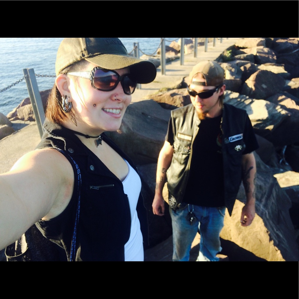 Meet your Posher, Aprina