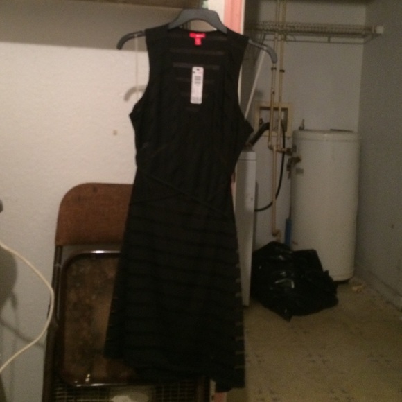 Bongo dress never worn. Paid 26.99 tags on - Picture 1 of 2