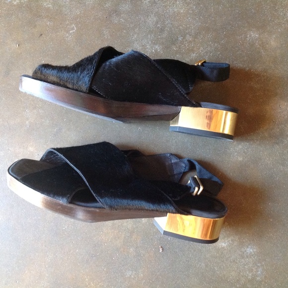Calvin Klein Collection Shoes - Picture 2 of 4