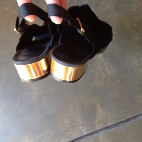 Calvin Klein Collection Shoes - Picture 3 of 4