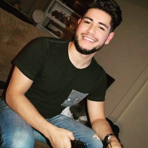 Meet your Posher, Jonathan