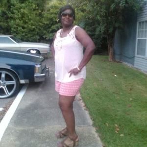 Meet your Posher, Cassandra