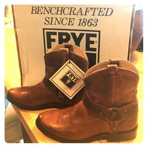 Free Boots Wyatt Harness Short