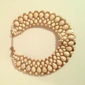 Aldo statement necklace