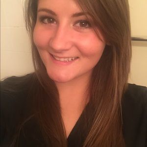 Meet your Posher, Tabitha