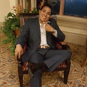 Meet your Posher, Julio