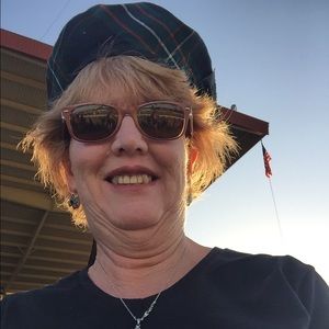 Meet your Posher, Janice