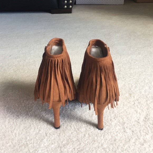 Fringe booties - Picture 3 of 7
