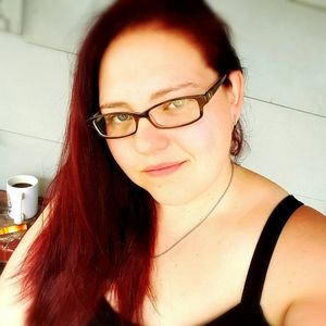 Meet your Posher, Raelynn