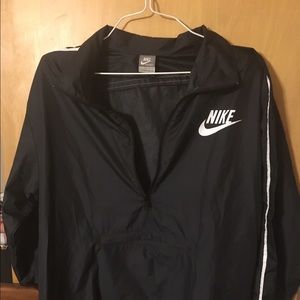 Nike windbreaker