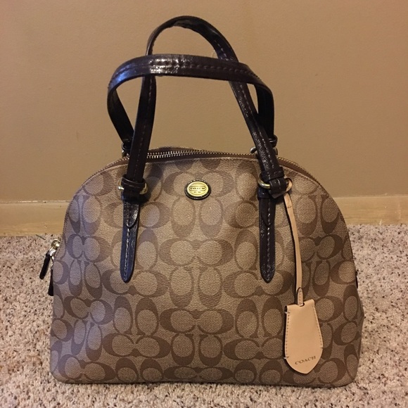 Coach purse and wallet 👌🏼