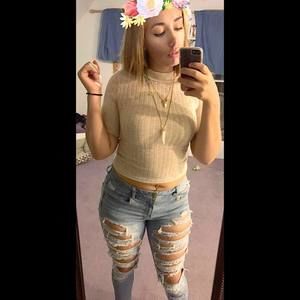 Meet your Posher, Jasmine