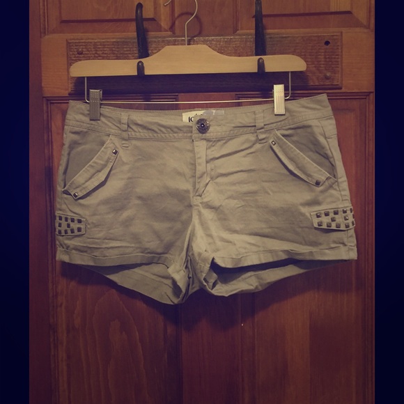 Jolt Studded Cargo Shorts - image 1