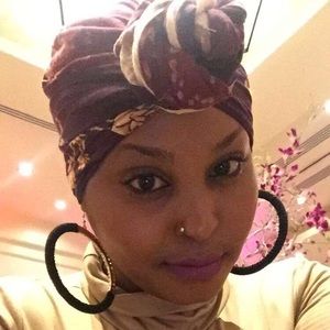 Meet your Posher, Dunia