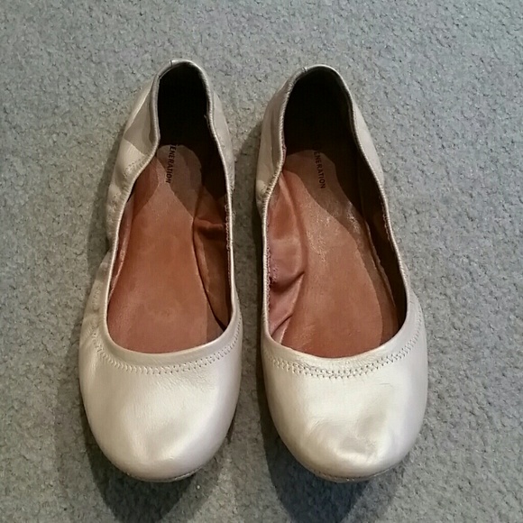 BCBGeneration Shoes - Rose gold BCBG Generation ballet flats.