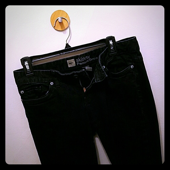 Mossimo Fit 4 Black Denim Skinny Jeans.