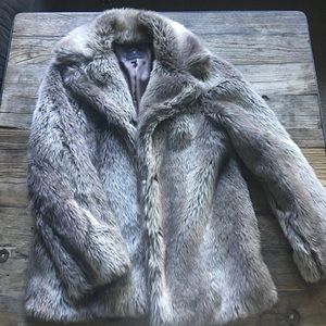 Gorgeous mink colored faux fur jacket Forever21