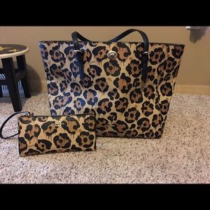 Coach Animal print shoulder Bag