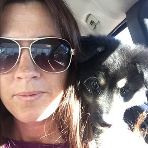 Meet your Posher, Cortney