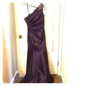 Purple Evening gown - bridesmaid
