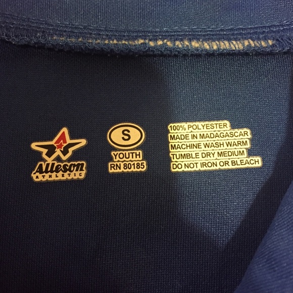 Cubs athletic shirt - Picture 2 of 2