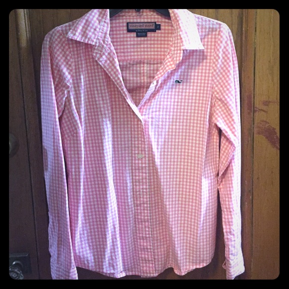 Vineyard Vines Pink Checkered button up shirt