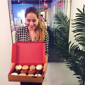 Meet your Posher, Iris