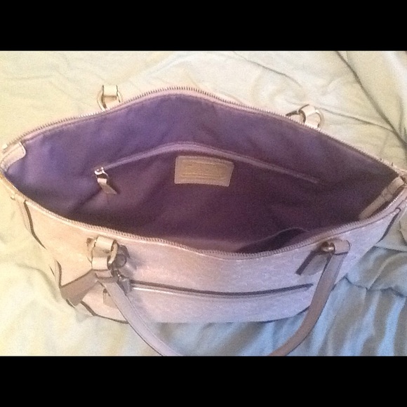 DONATED - Picture 4 of 4