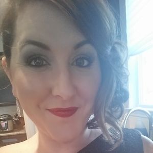 Meet your Posher, Michaelena