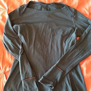 Long sleeve Lulu pull over