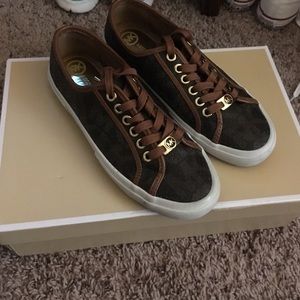 Michael Kors sneakers