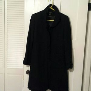 DKNY Ruffled edge super sophisticated waffle woven