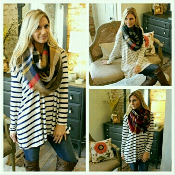 **SOLD OUT** Navy Striped Tunic!! - Picture 3 of 4