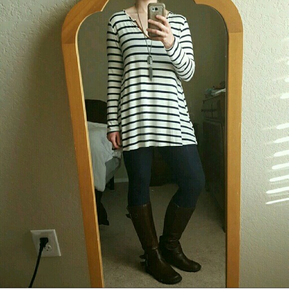 **SOLD OUT** Navy Striped Tunic!! - Picture 4 of 4