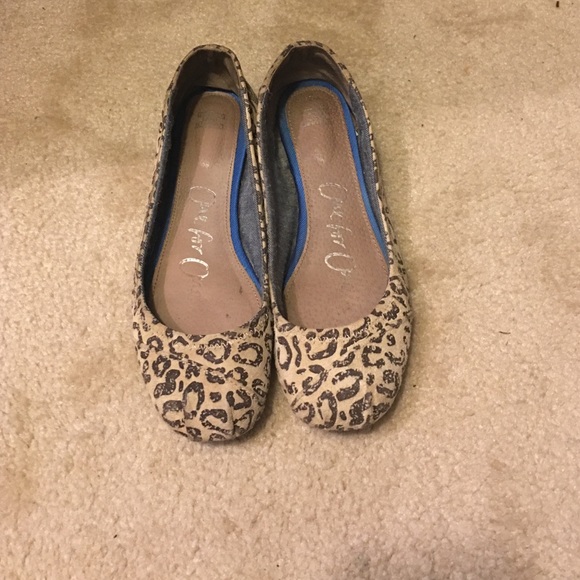 TOMS