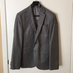 Express Photographer grey suit. Jacket and pants