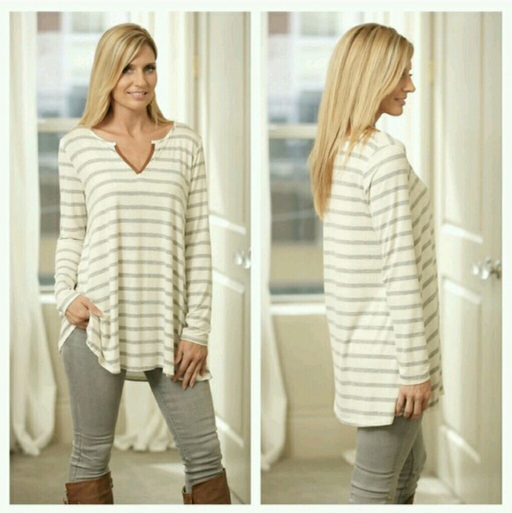 🚫SOLD OUT🚫Beyond Basic Striped Tunic in Gray! - Picture 3 of 4
