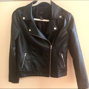 ❌SOLD❌ Forever 21 Faux Leather Jacket