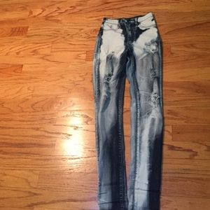 High waisted skinny jeans