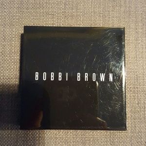Bobbi Brown Sheer Finish Powder