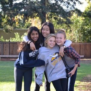 Meet your Posher, Julia